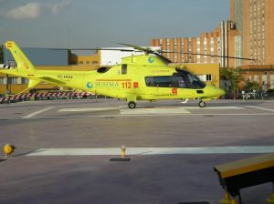 Ilustración 4. Helicóptero sanitario SUMMA112 en helipuerto Hospital 12 de octubre.